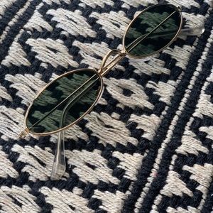 Small frame sunglasses